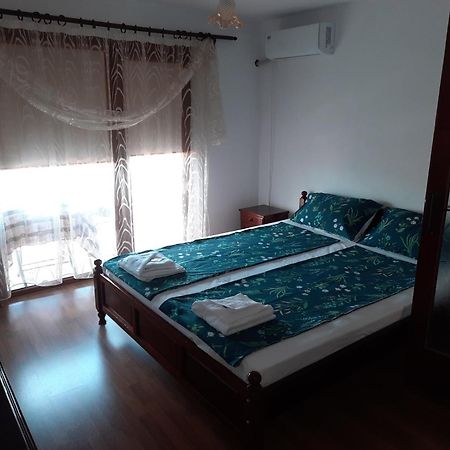 Къща За Гости Сара Velingrad Exterior photo
